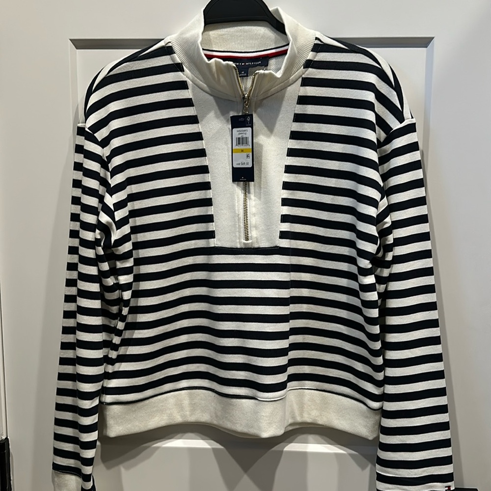 Tommy Hilfiger sweater